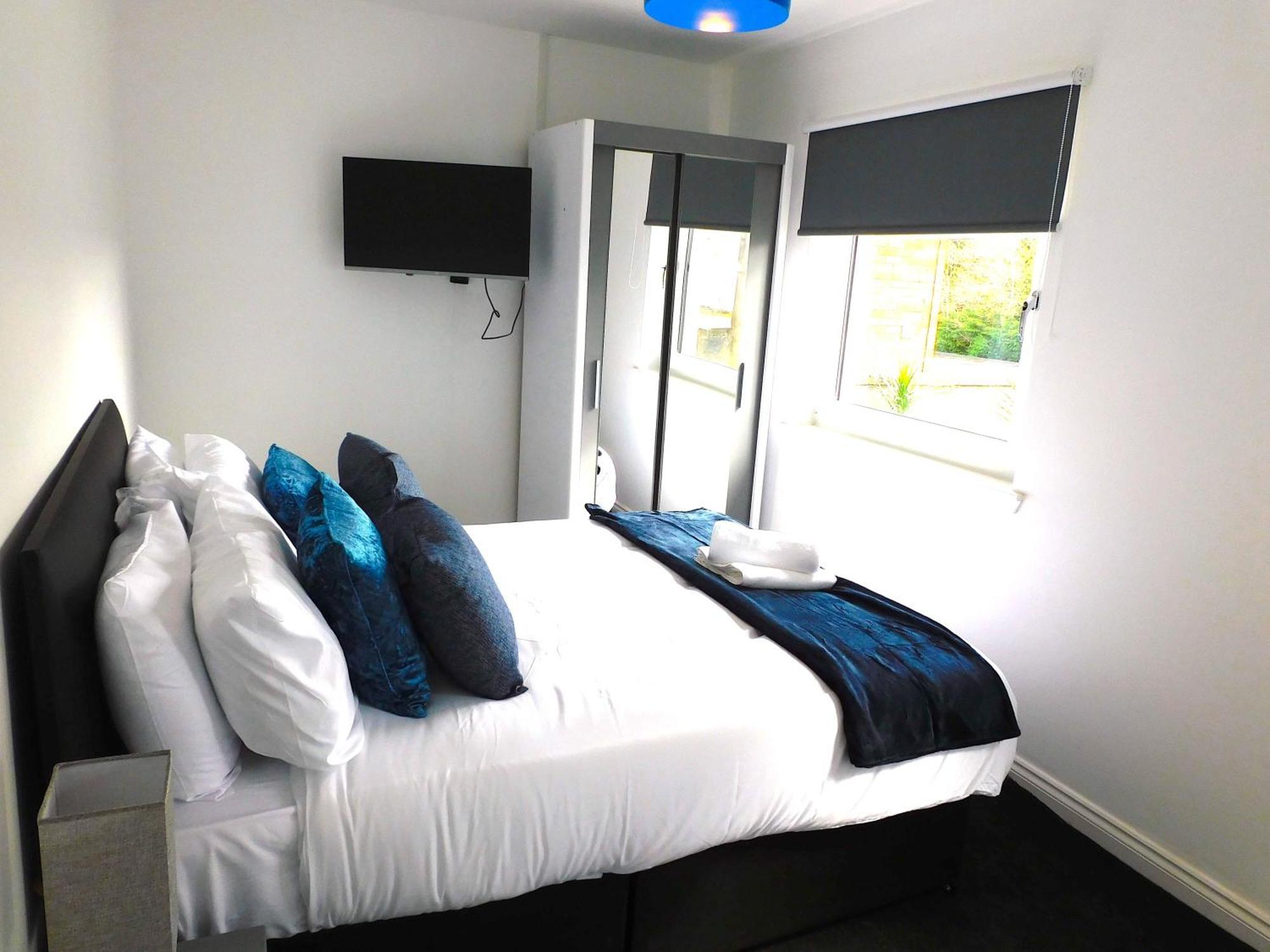 Newly Refurbished 1 Bed In Close To Station And Local Amenities Hamilton